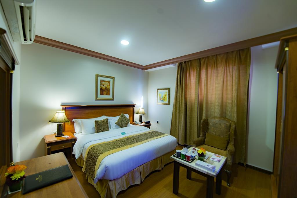 Boudl Al-Morouj Aparthotel Riaad Buitenkant foto